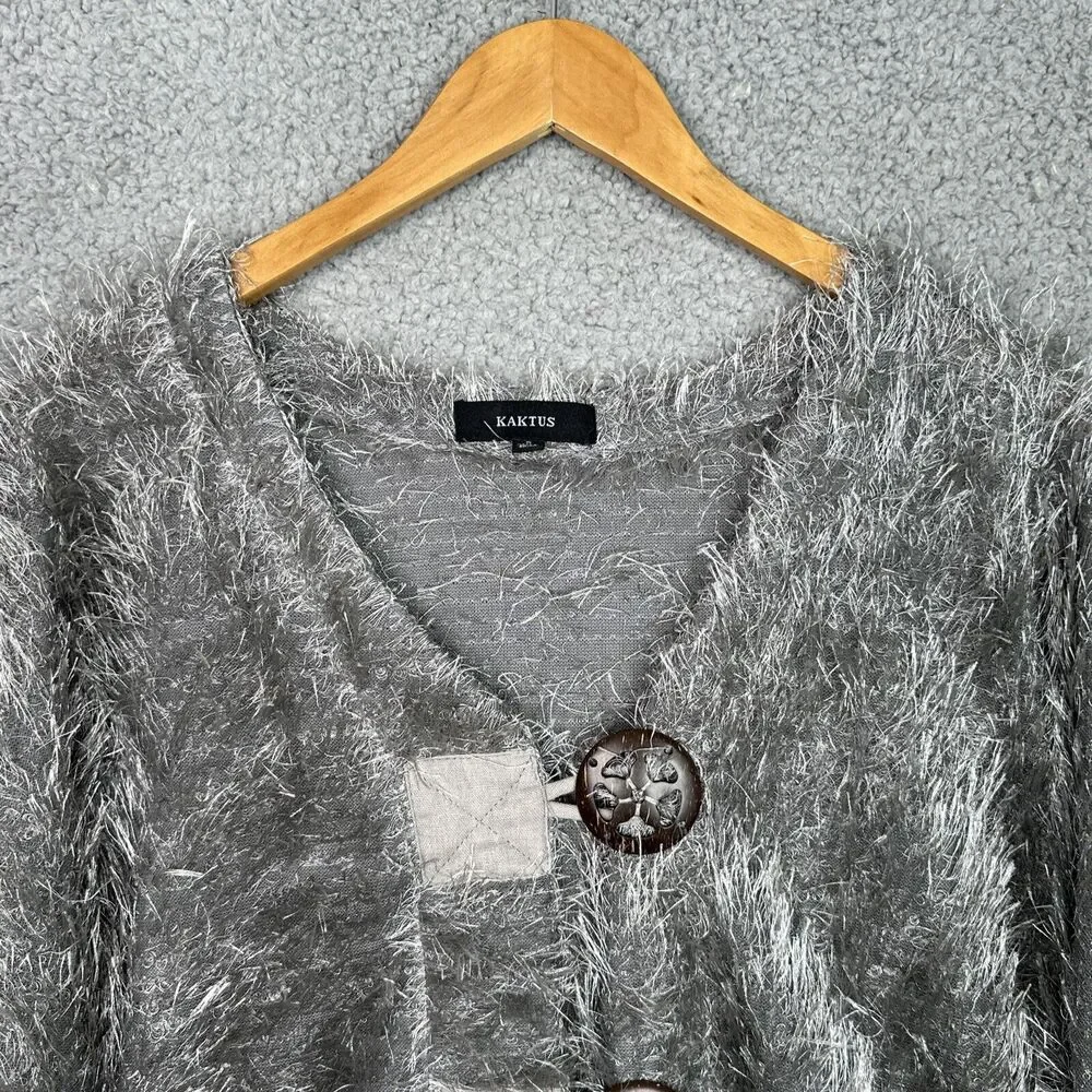 Kaktus‎ Gray Fuzzy Textured Cardigan Sweater Women’s Small Boho Button Front